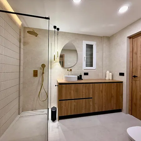Santa Barbara Ground Floor Luxury